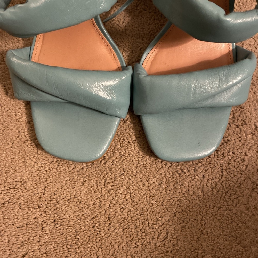 VINCE CAMUTO ANDREQUA ANKLE TIE STILETTO SANDAL IN SEASHORE SIZE 7M - Picture 3 of 15